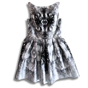 Glamour by Terani Couture Black White Abstract Print Cocktail Dress Size 10 NWT